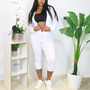 Women’s White Cropped Jogger Set - Casual Lounge Pants